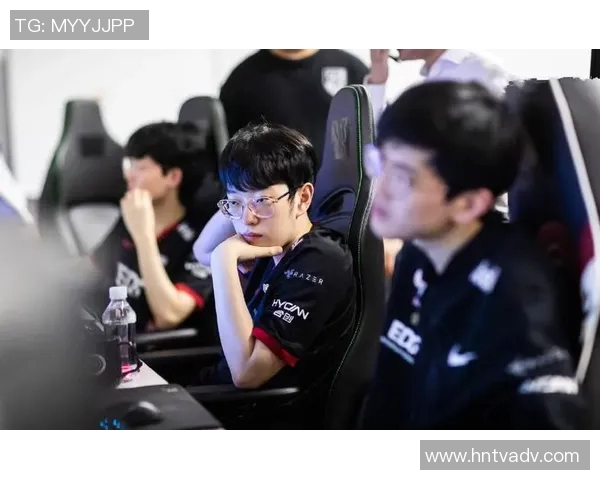 WBGTheShy在比赛中展现压线技巧引发热议分析其战术与表现